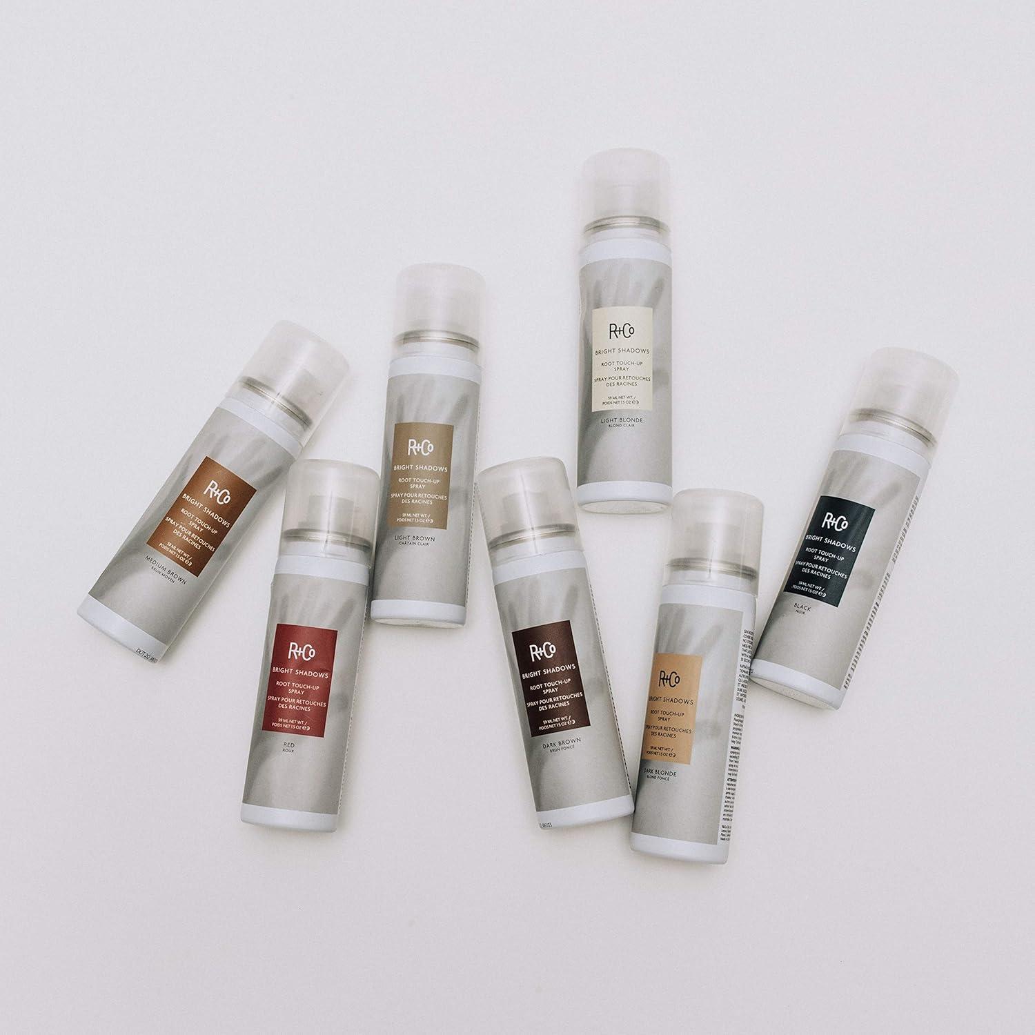 R+Co Bright Shadows Root Touch-Up Spray – 1.5 Oz(Dark Blonde)